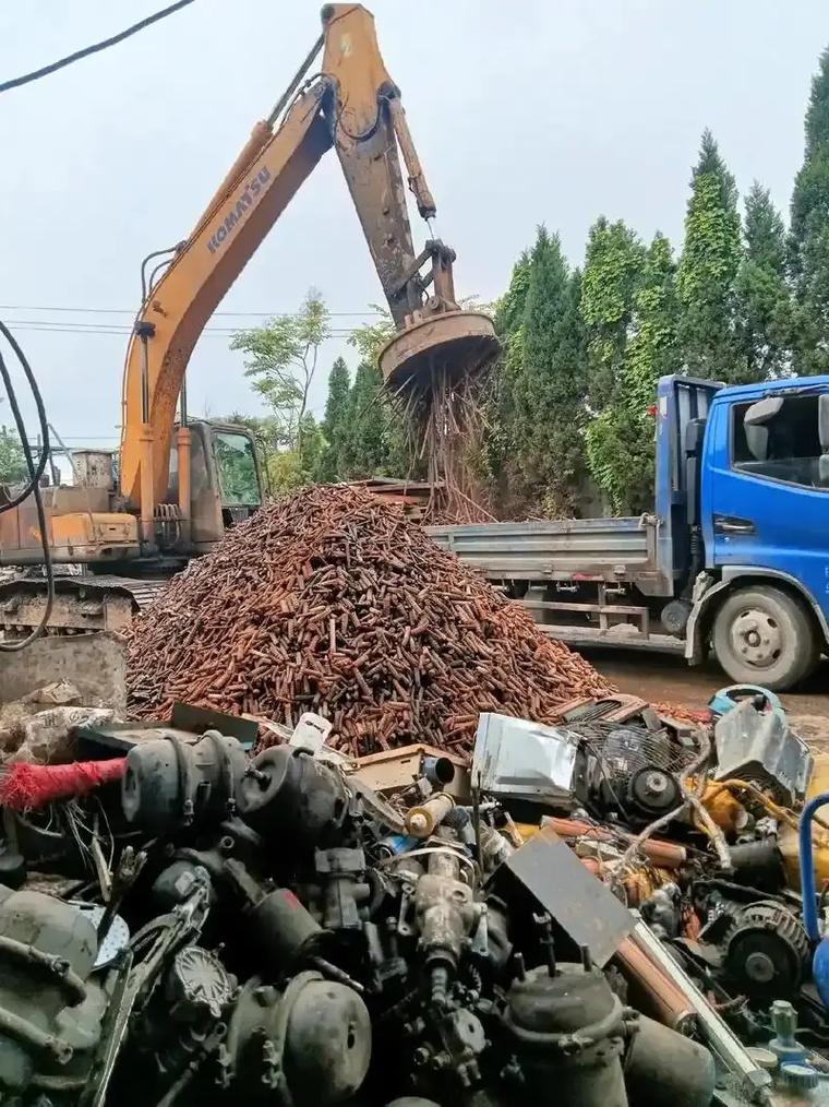 武汉丰鑫茂物资回收公司13995699385专业从事武汉及周